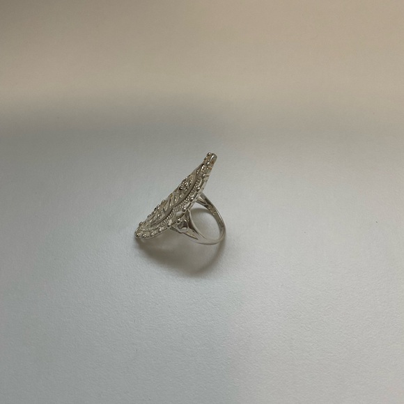.925 Sterling Silver Ring - Picture 3 of 3